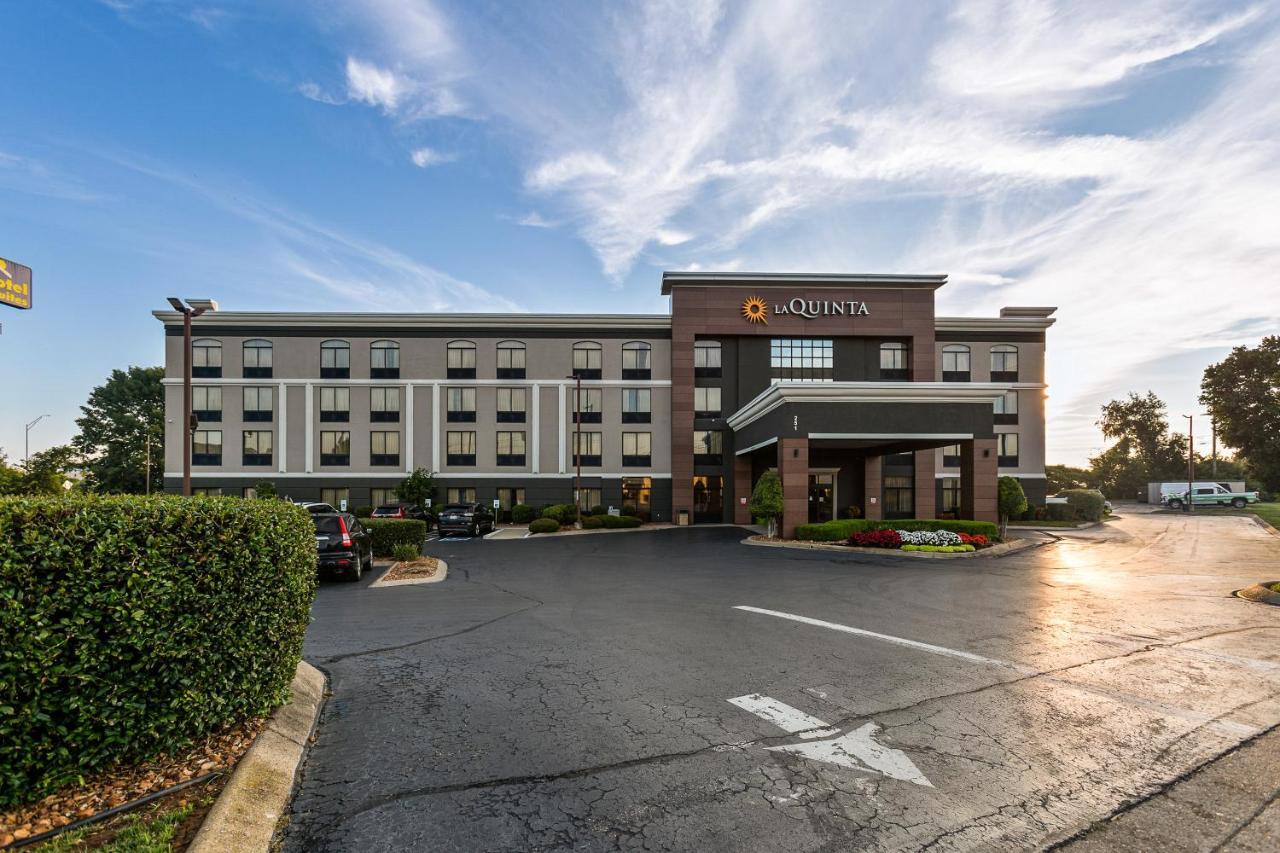 La Quinta By Wyndham Clarksville Exterior photo