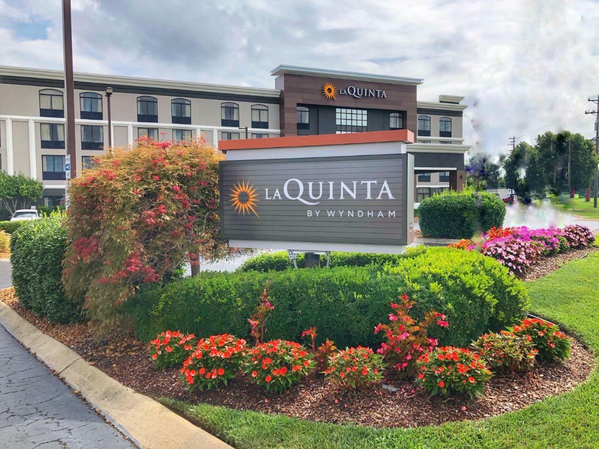 La Quinta By Wyndham Clarksville Exterior photo